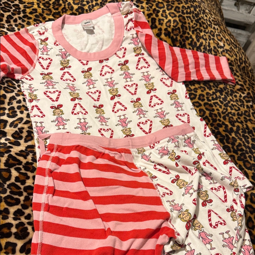 Hanna Andersson Cindy Lou Who Pajama Set - Picture 4 of 4